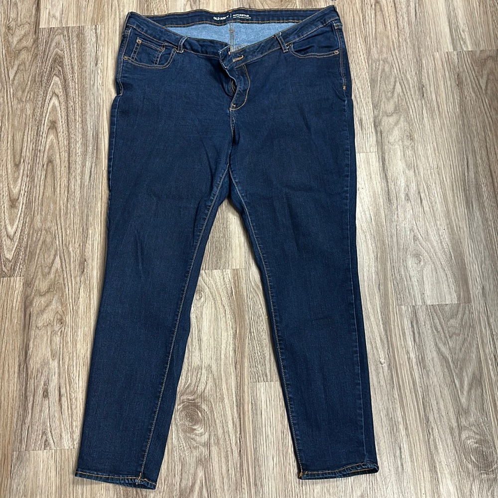 Old Navy low rise rockstar jeans